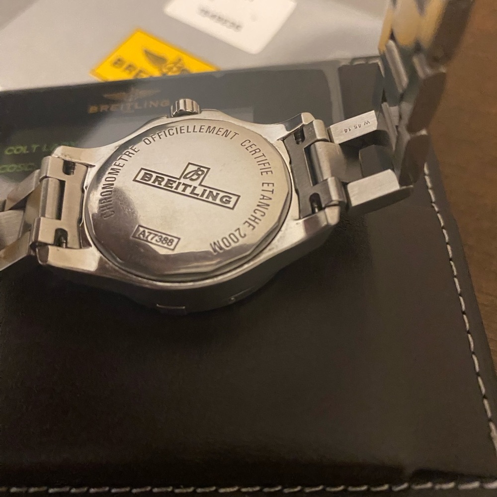 Woman’s Diamond Bezel Breitling Colt Lady - Picture 9 of 14